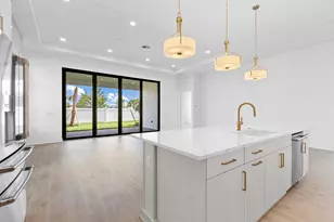 14060 Bastille St, Palm Beach Gardens, FL 33412 - Photo 9