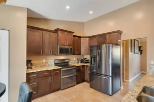 825 SW Koler Ave, Port Saint Lucie, FL 34953 - Photo 5