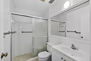 1025 Green Pine Blvd, West Palm Beach, FL 33409 - Photo 21