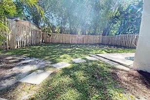 4477 NW 3rd Dr, Delray Beach, FL 33445 - Photo 7