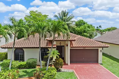 7039 Golf Pointe Circle, Tamarac, FL 33321 - Photo 1