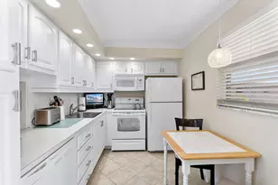 2515 NE 2nd Ct, Boynton Beach, FL 33435 - Photo 17