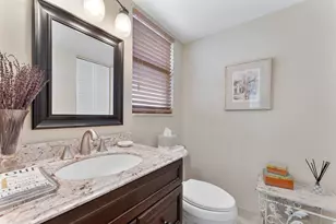 2515 NE 2nd Ct, Boynton Beach, FL 33435 - Photo 9