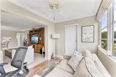 2515 NE 2nd Court #405, Boynton Beach, FL 33435 - Photo 9