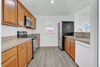2125 SW Salvatierra Boulevard, Port Saint Lucie, FL 34987 - Photo 15