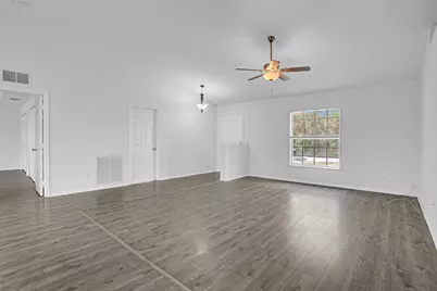 2125 SW Salvatierra Boulevard, Port Saint Lucie, FL 34987 - Photo 13