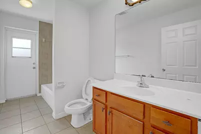 2125 SW Salvatierra Boulevard, Port Saint Lucie, FL 34987 - Photo 17