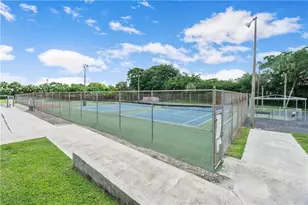 3170 Holiday Springs Blvd, Margate, FL 33063 - Photo 21