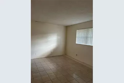 7925 S Colony Circle #107, Tamarac, FL 33321 - Photo 9