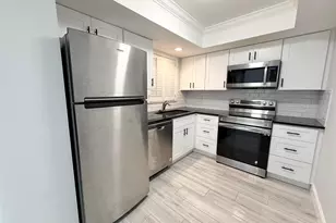 312 Northlake Dr, North Palm Beach, FL 33408 - Photo 5