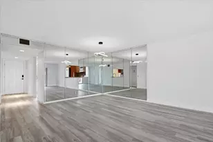 700 SW 128th Ave, Pembroke Pines, FL 33027 - Photo 11