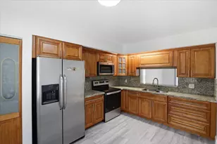 700 SW 128th Ave, Pembroke Pines, FL 33027 - Photo 7