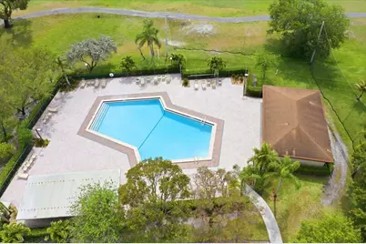 700 SW 128th Avenue #310c, Pembroke Pines, FL 33027 - Photo 35