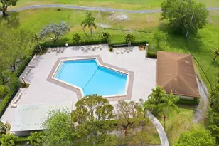 700 SW 128th Ave, Pembroke Pines, FL 33027 - Photo 35