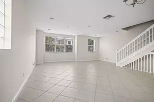 810 Marina Del Ray Ln, West Palm Beach, FL 33401 - Photo 3