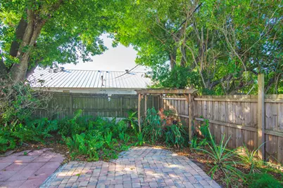 1545 Highland Avenue, Vero Beach, FL 32960 - Photo 3