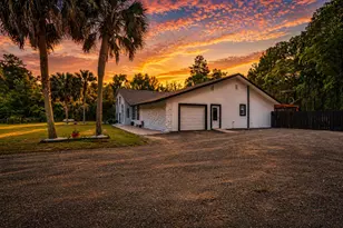 912 S 5th St, Macclenny, FL 32063 - Photo 5
