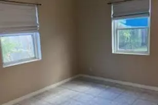1010 Churchill Cir S, West Palm Beach, FL 33405 - Photo 11