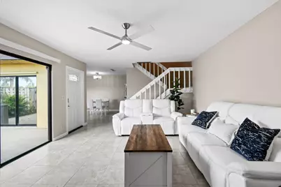110 N Delaware Boulevard #9b, Jupiter, FL 33458 - Photo 5
