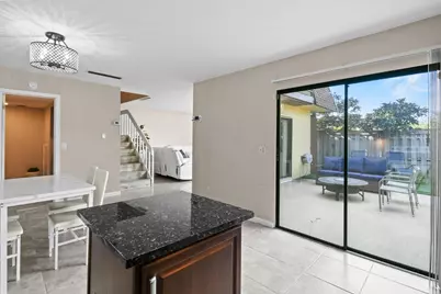 110 N Delaware Boulevard #9b, Jupiter, FL 33458 - Photo 13
