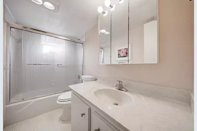 3040 Holiday Springs Boulevard #212, Margate, FL 33063 - Photo 15