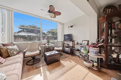 3040 Holiday Springs Boulevard #212, Margate, FL 33063 - Photo 17