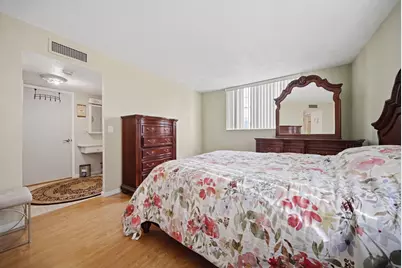 3040 Holiday Springs Boulevard #212, Margate, FL 33063 - Photo 9