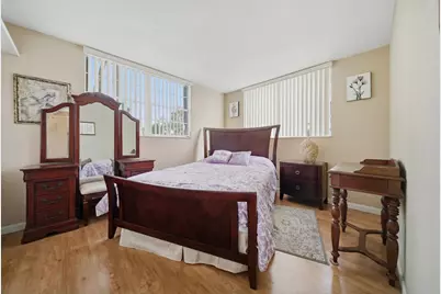 3040 Holiday Springs Boulevard #212, Margate, FL 33063 - Photo 11