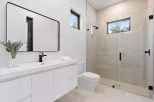 451 NW 7th Ave, Boca Raton, FL 33486 - Photo 43