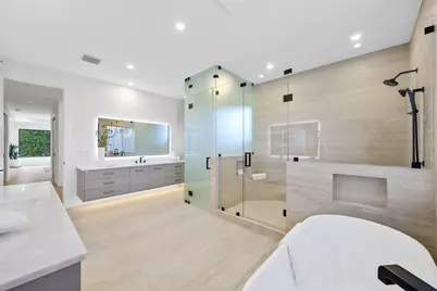 451 NW 7th Avenue, Boca Raton, FL 33486 - Photo 47