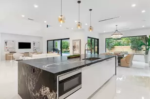 451 NW 7th Ave, Boca Raton, FL 33486 - Photo 37