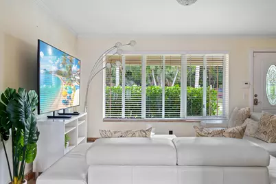 2757 NE 14th Avenue, Wilton Manors, FL 33334 - Photo 37