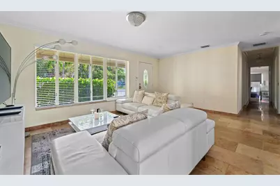 2757 NE 14th Avenue, Wilton Manors, FL 33334 - Photo 15