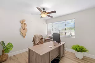 1121 NW 13th St, Boca Raton, FL 33486 - Photo 13