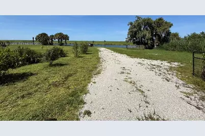12600 SW Conners Highway, Okeechobee, FL 34974 - Photo 19