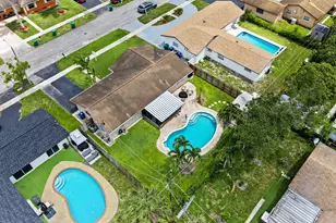 8560 NW 45th Ct, Lauderhill, FL 33351 - Photo 29