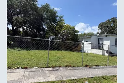 1580 NW 77th Terrace, Miami, FL 33147 - Photo 5