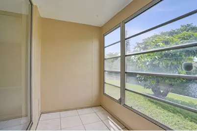 9460 Sunrise Lakes Boulevard #106, Sunrise, FL 33322 - Photo 21