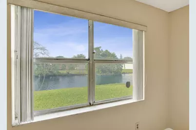 9460 Sunrise Lakes Boulevard #106, Sunrise, FL 33322 - Photo 17