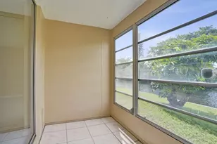 9460 Sunrise Lakes Blvd, Sunrise, FL 33322 - Photo 21