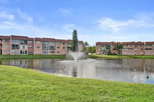 9460 Sunrise Lakes Blvd, Sunrise, FL 33322 - Photo 25