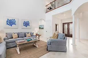141 Gregory Pl, West Palm Beach, FL 33405 - Photo 5