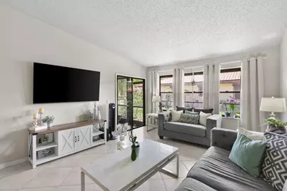 39 Bethesda Park Circle #L39, Boynton Beach, FL 33435 - Photo 13