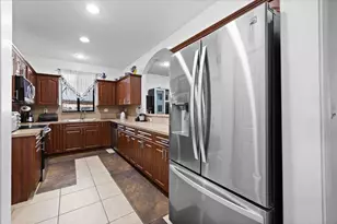 20300 SW 129th Pl, Miami, FL 33177 - Photo 31