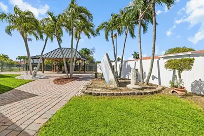 20300 SW 129th Place, Miami, FL 33177 - Photo 9