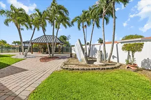 20300 SW 129th Pl, Miami, FL 33177 - Photo 9