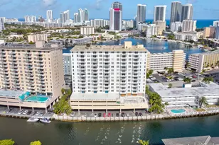 427 Golden Isles Dr, Hallandale Beach, FL 33009 - Photo 39