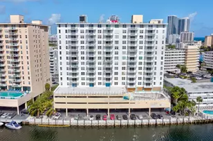 427 Golden Isles Dr, Hallandale Beach, FL 33009 - Photo 35