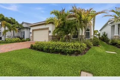 10550 Northbrook Circle, Palm Beach Gardens, FL 33412 - Photo 5