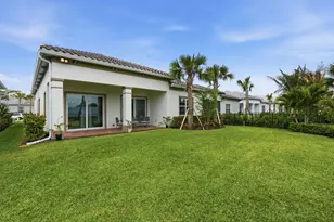 10550 Northbrook Cir, Palm Beach Gardens, FL 33412 - Photo 7